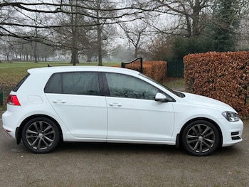 Used Volkswagen Golf 2014 for sale - 77172701: Photo