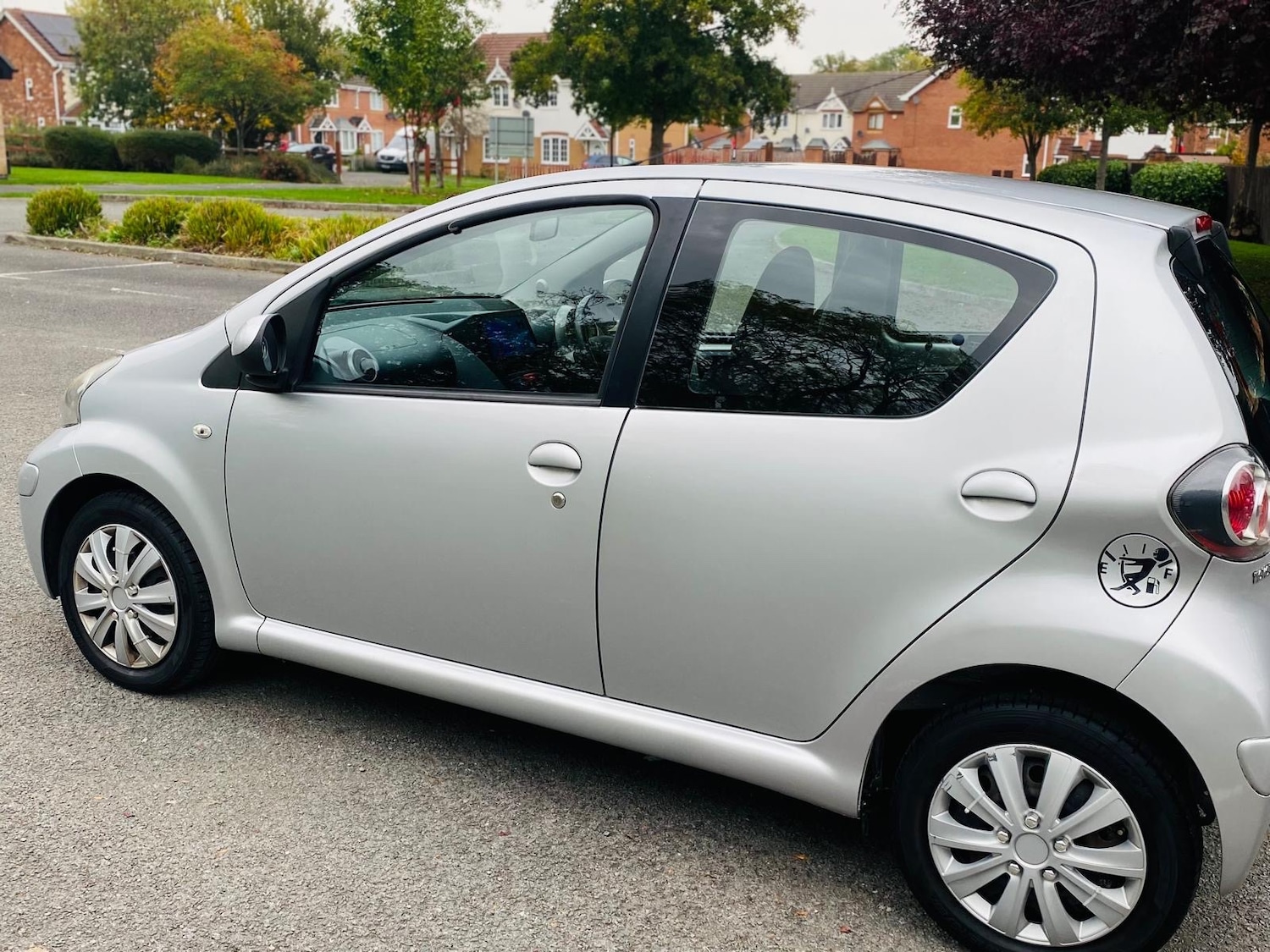 Used Toyota AYGO 2012 for sale - 76506105: Photo 10