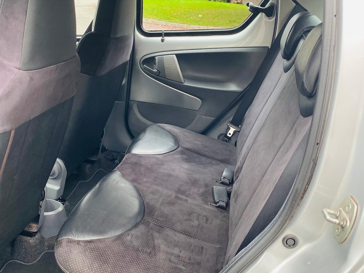 Used Toyota AYGO 2012 for sale - 76506105: Photo 12