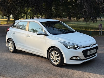 Used Hyundai i20 2018 for sale - 79158203: Photo