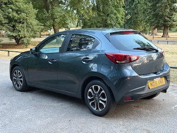 Used Mazda Mazda2 2015 for sale - 79293035: Photo