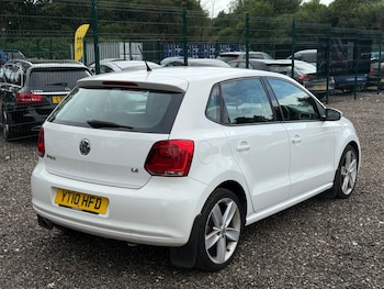 Used Volkswagen Polo 2010 for sale - 79039748: Photo
