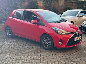 Used Toyota Yaris 2015 for sale - 78783472: Photo