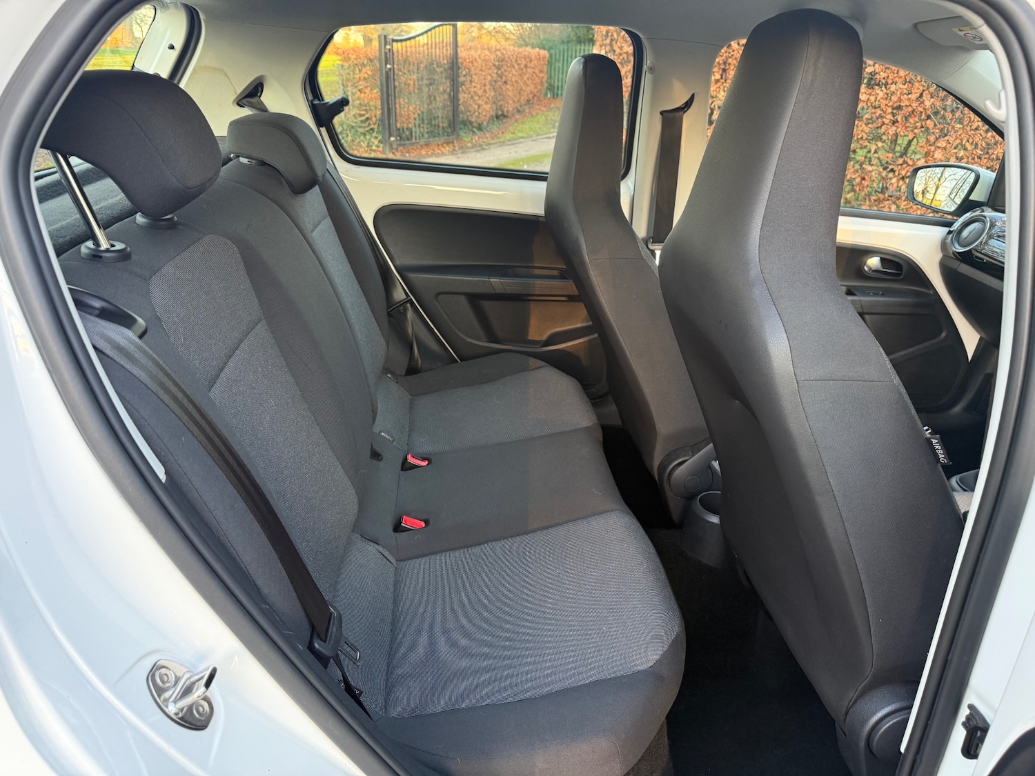 Used Volkswagen up! 2016 for sale - 76772538: Photo 15