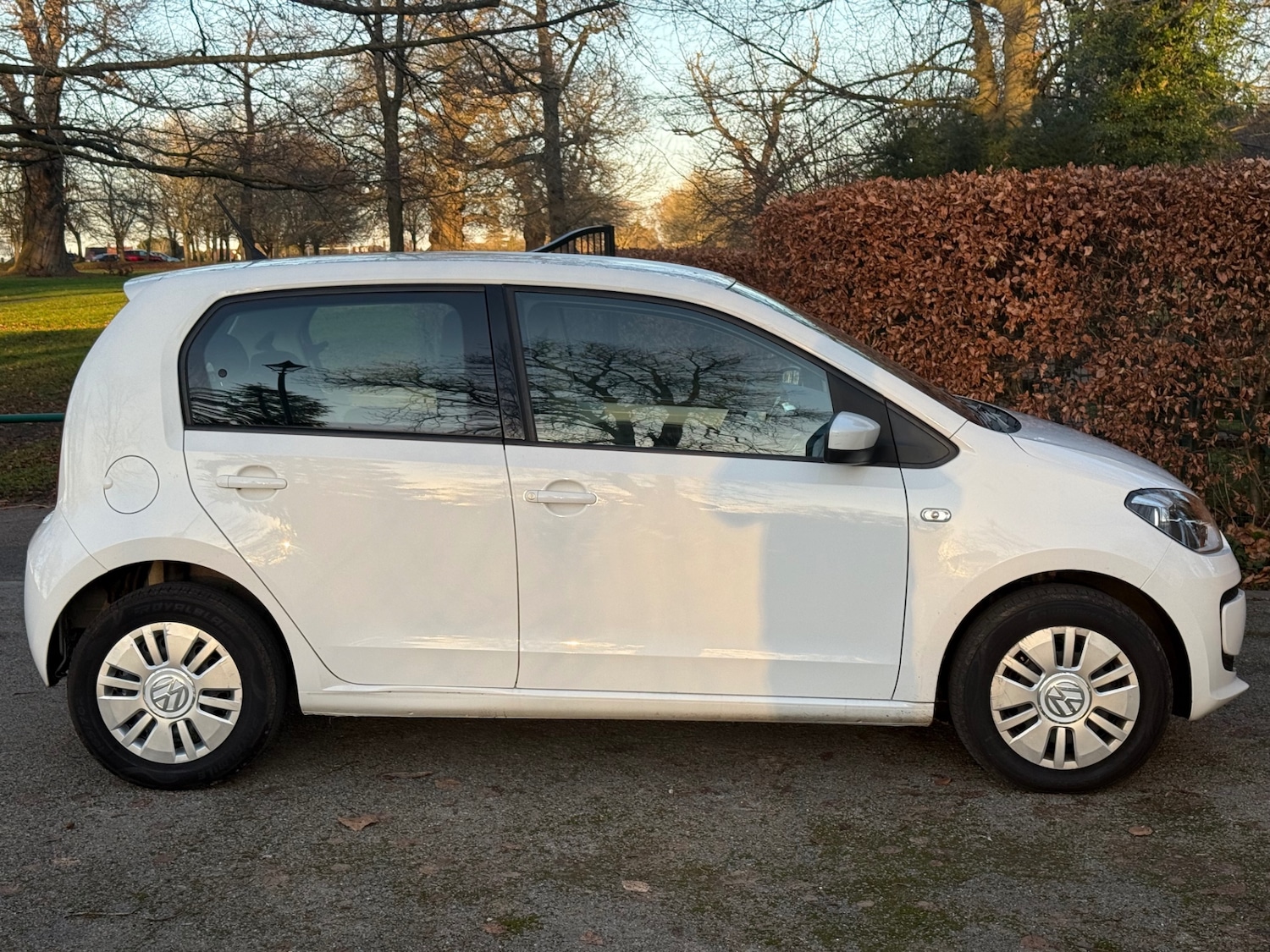 Used Volkswagen up! 2016 for sale - 76772538: Photo 3