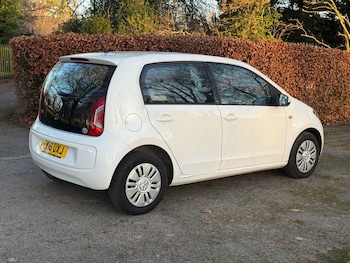 Used Volkswagen up! 2016 for sale - 76772538: Photo