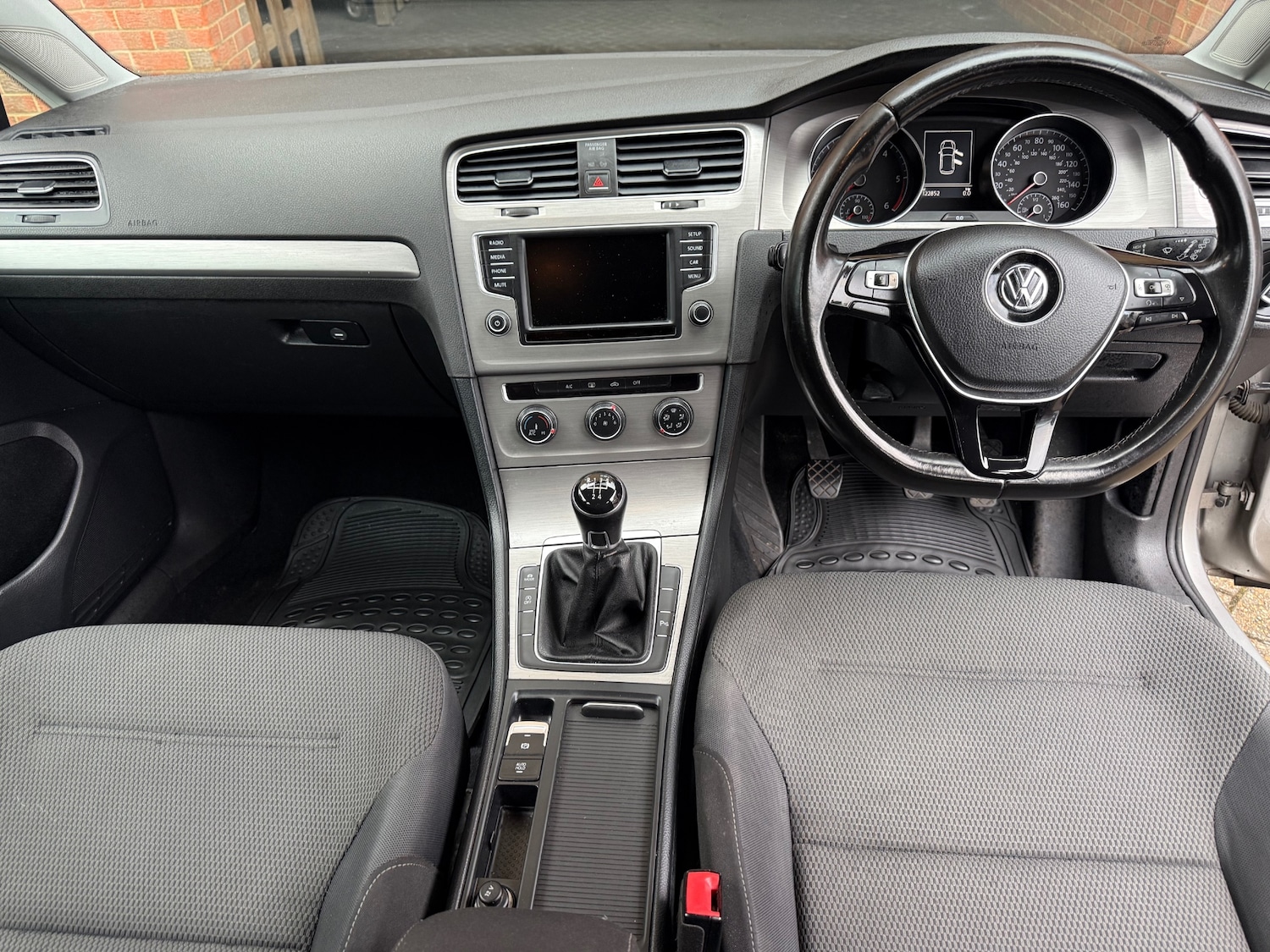 Used Volkswagen Golf 2015 for sale - 77640225: Photo 19