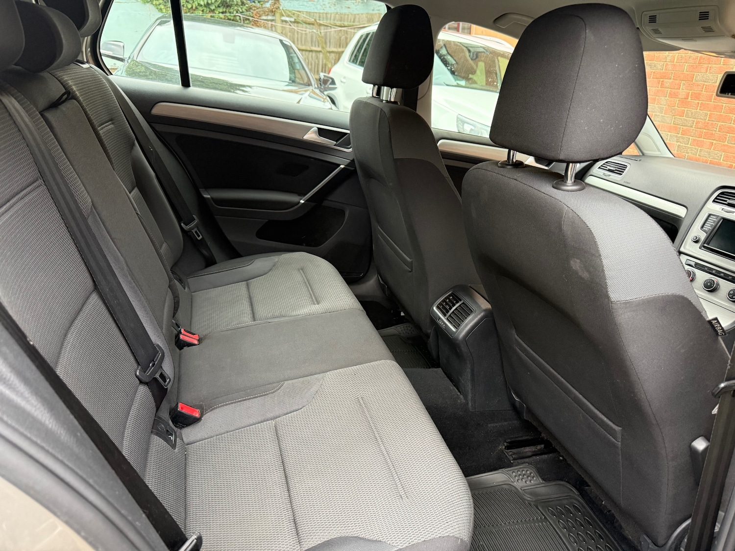 Used Volkswagen Golf 2015 for sale - 77640225: Photo 20