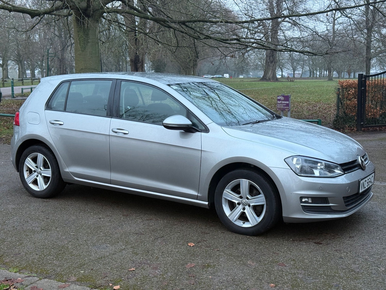 Used Volkswagen Golf 2015 for sale - 77640225: Photo 9