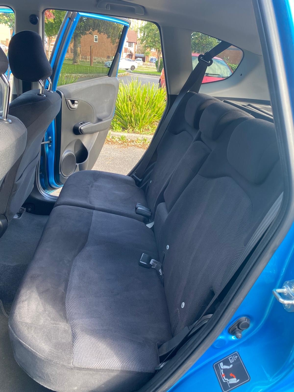 Used Honda Jazz 2010 for sale - 76439749: Photo 16