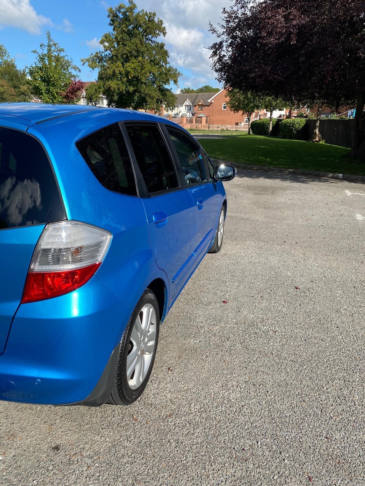 Used Honda Jazz 2010 for sale - 76439749: Photo 4
