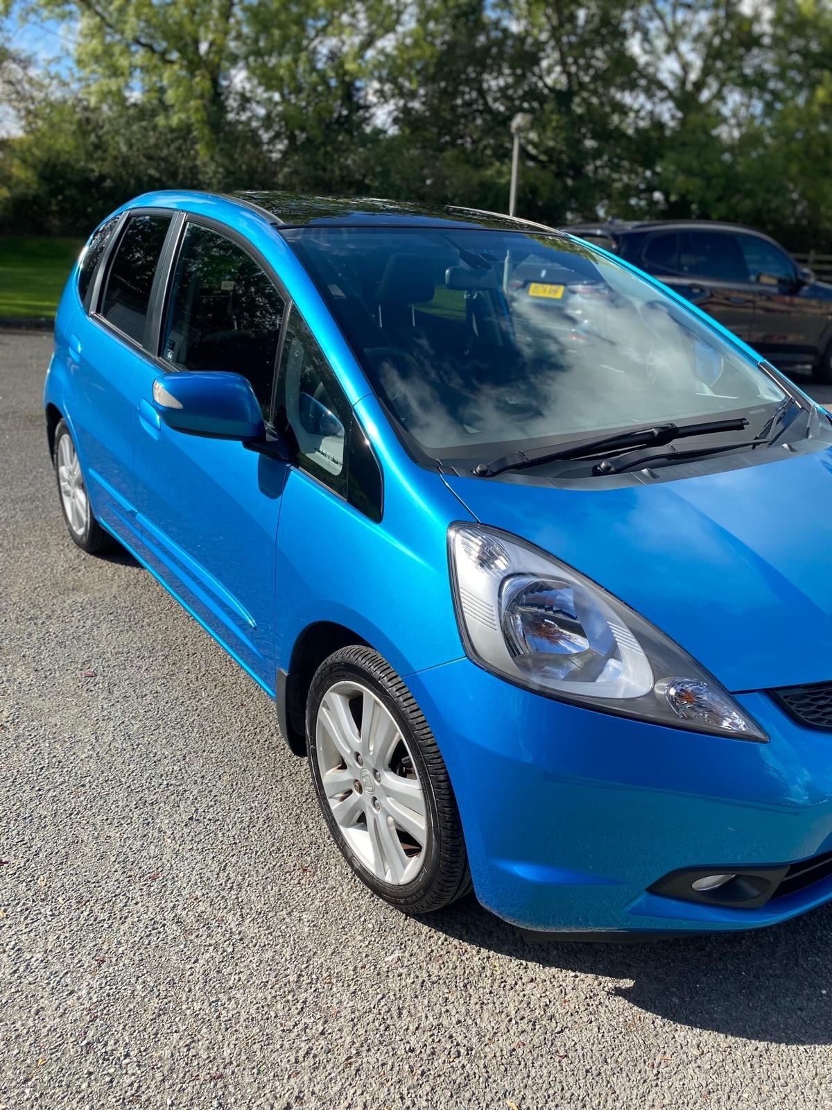 Used Honda Jazz 2010 for sale - 76439749: Photo 5