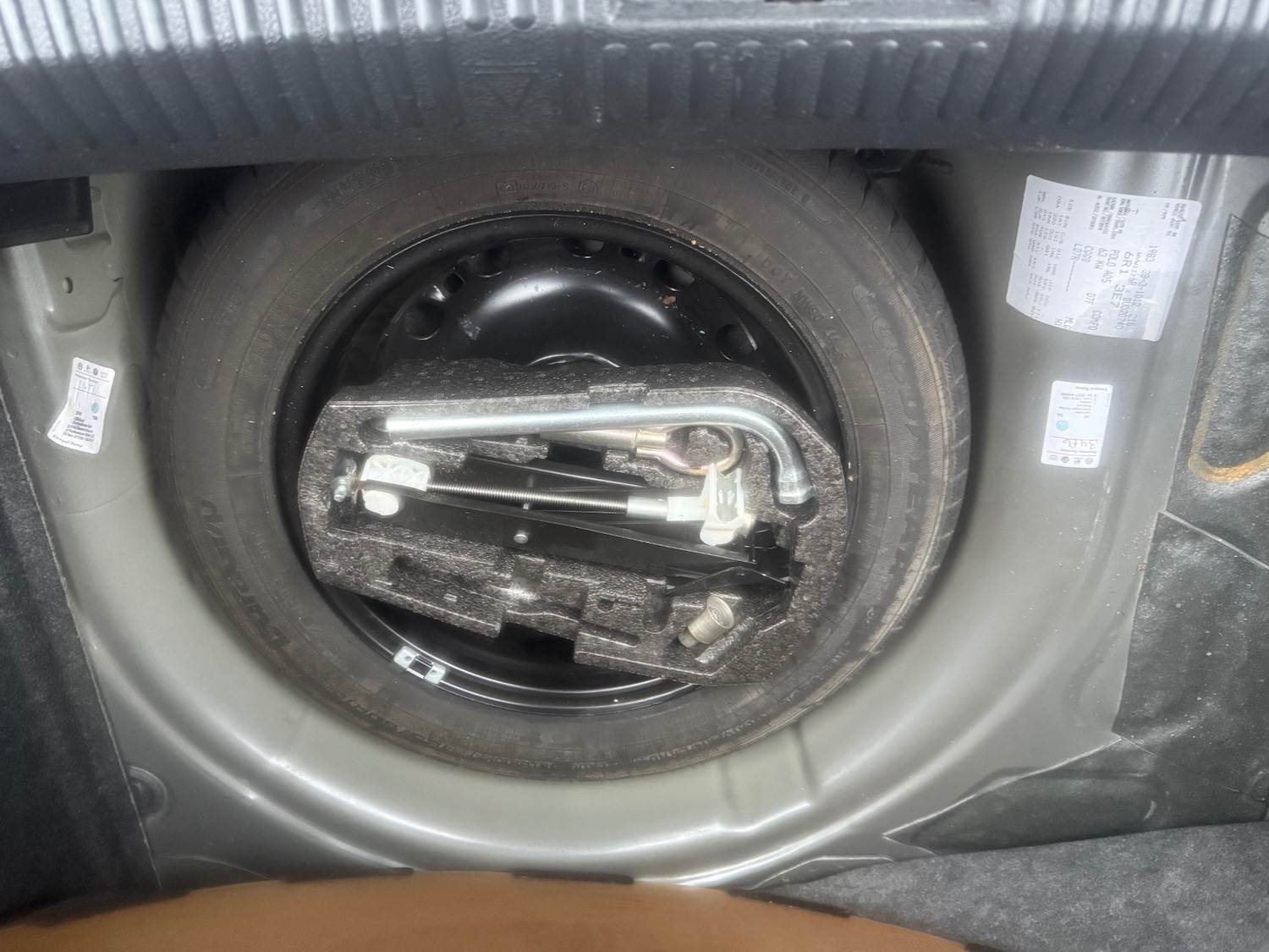 Used Volkswagen Polo 2010 for sale - 77149696: Photo 18