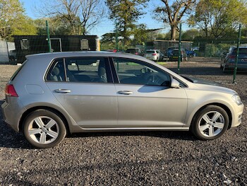 Used Volkswagen Golf 2015 for sale - 78428723: Photo