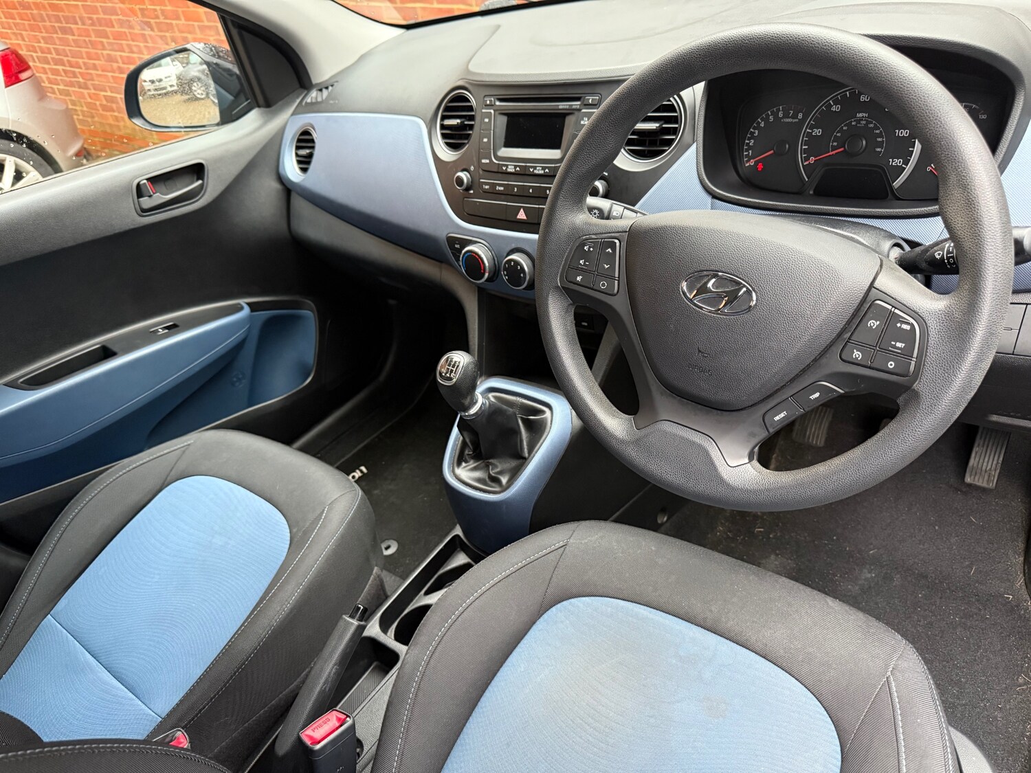 Used Hyundai i10 2014 for sale - 77173347: Photo 15