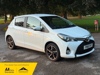 Used Toyota Yaris 2016 for sale - 76104036: Photo