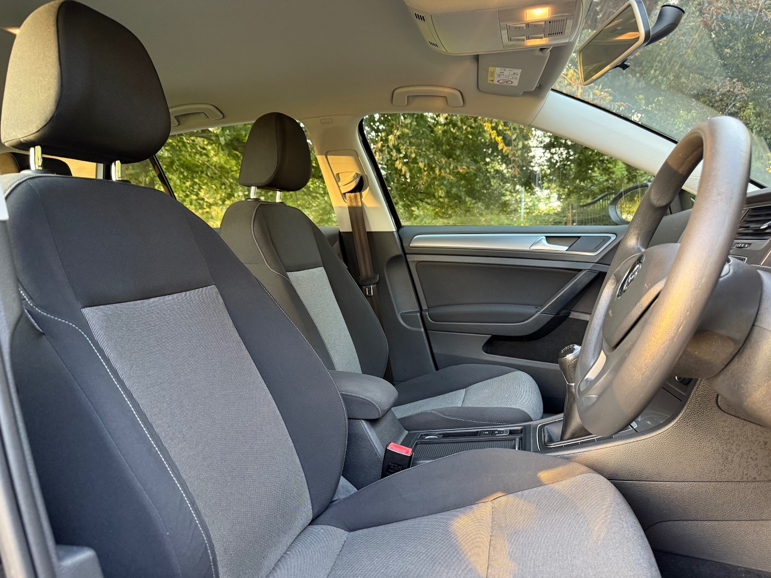 Used Volkswagen Golf 2015 for sale - 76103742: Photo 13