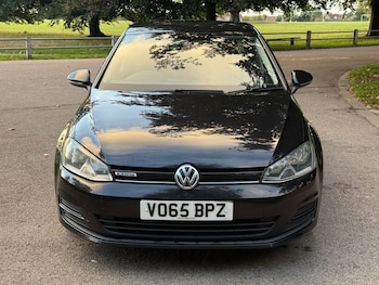 Used Volkswagen Golf 2015 for sale - 76103742: Photo