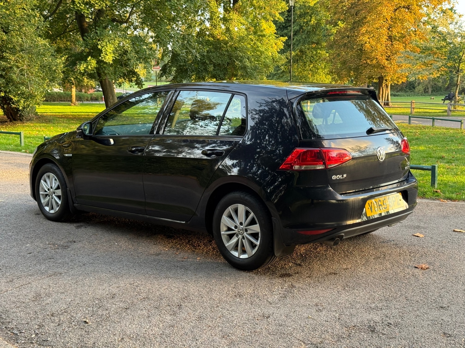 Used Volkswagen Golf 2015 for sale - 76103742: Photo 7