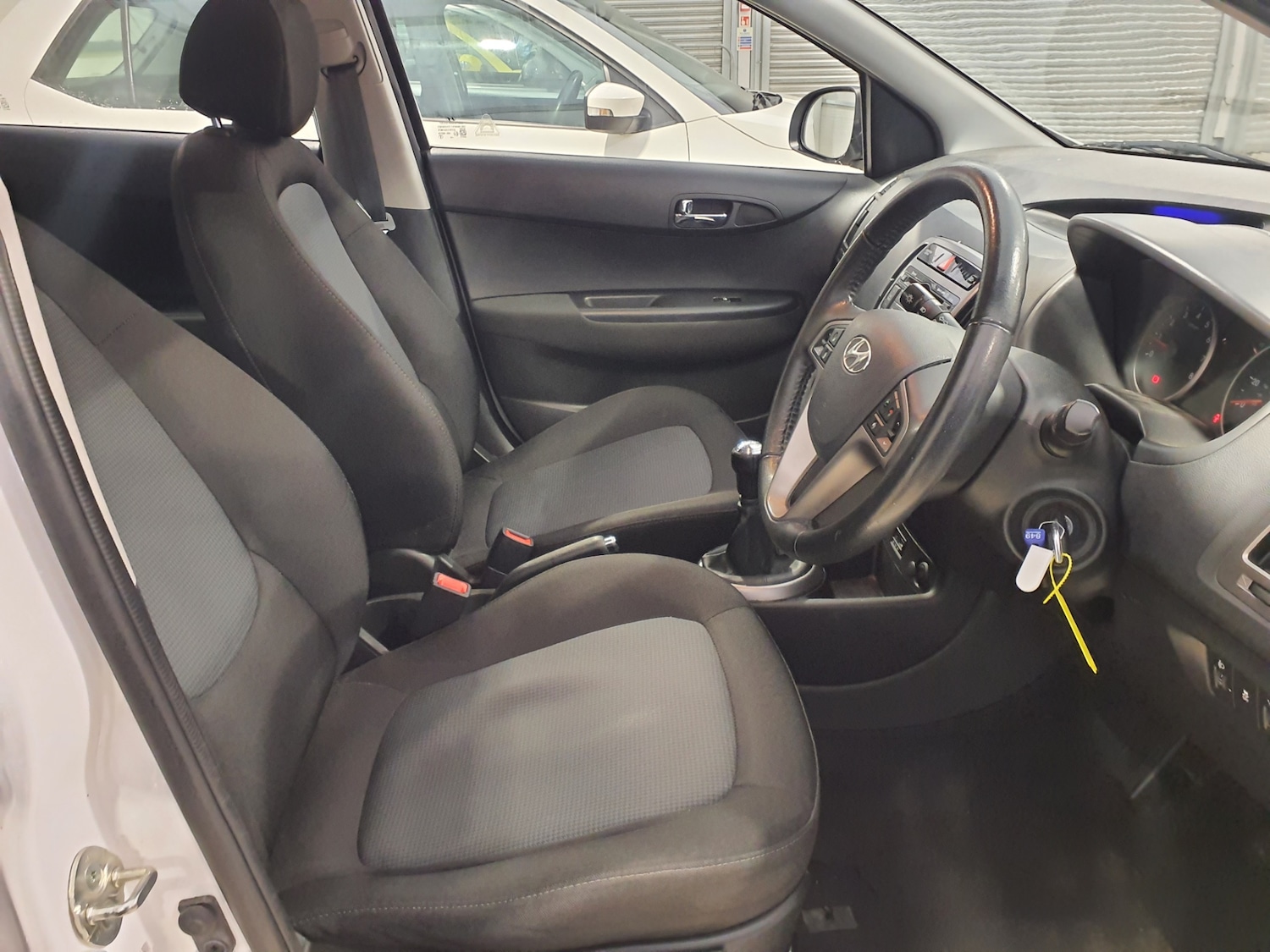 Used Hyundai i20 2014 for sale - 77229169: Photo 8