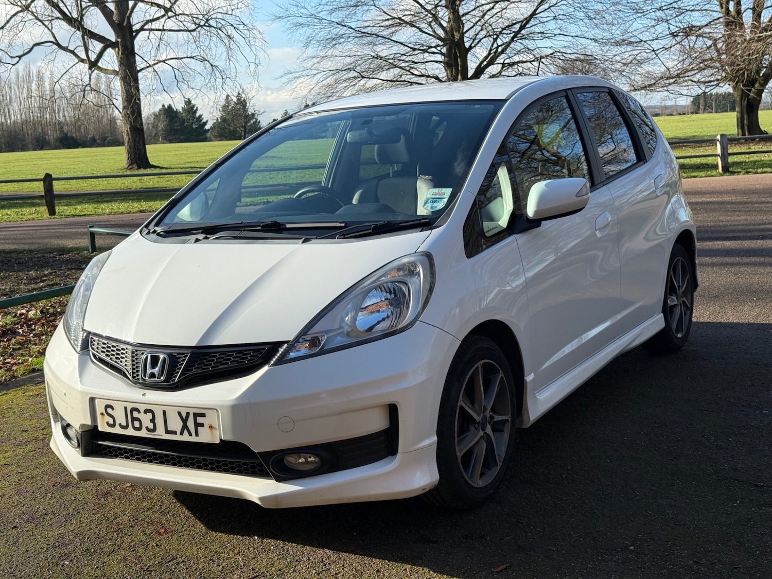 Used Honda Jazz 2013 for sale - 77300774: Photo 10