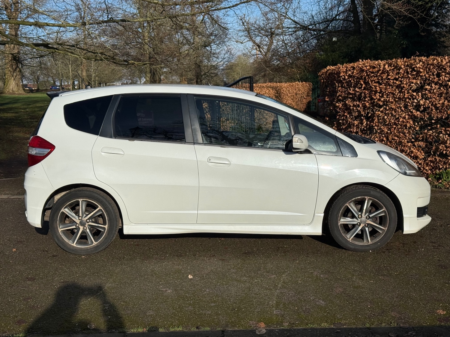 Used Honda Jazz 2013 for sale - 77300774: Photo 4