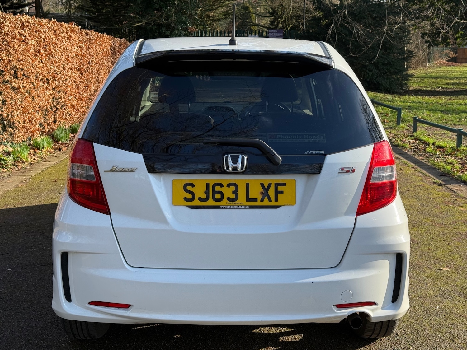 Used Honda Jazz 2013 for sale - 77300774: Photo 6