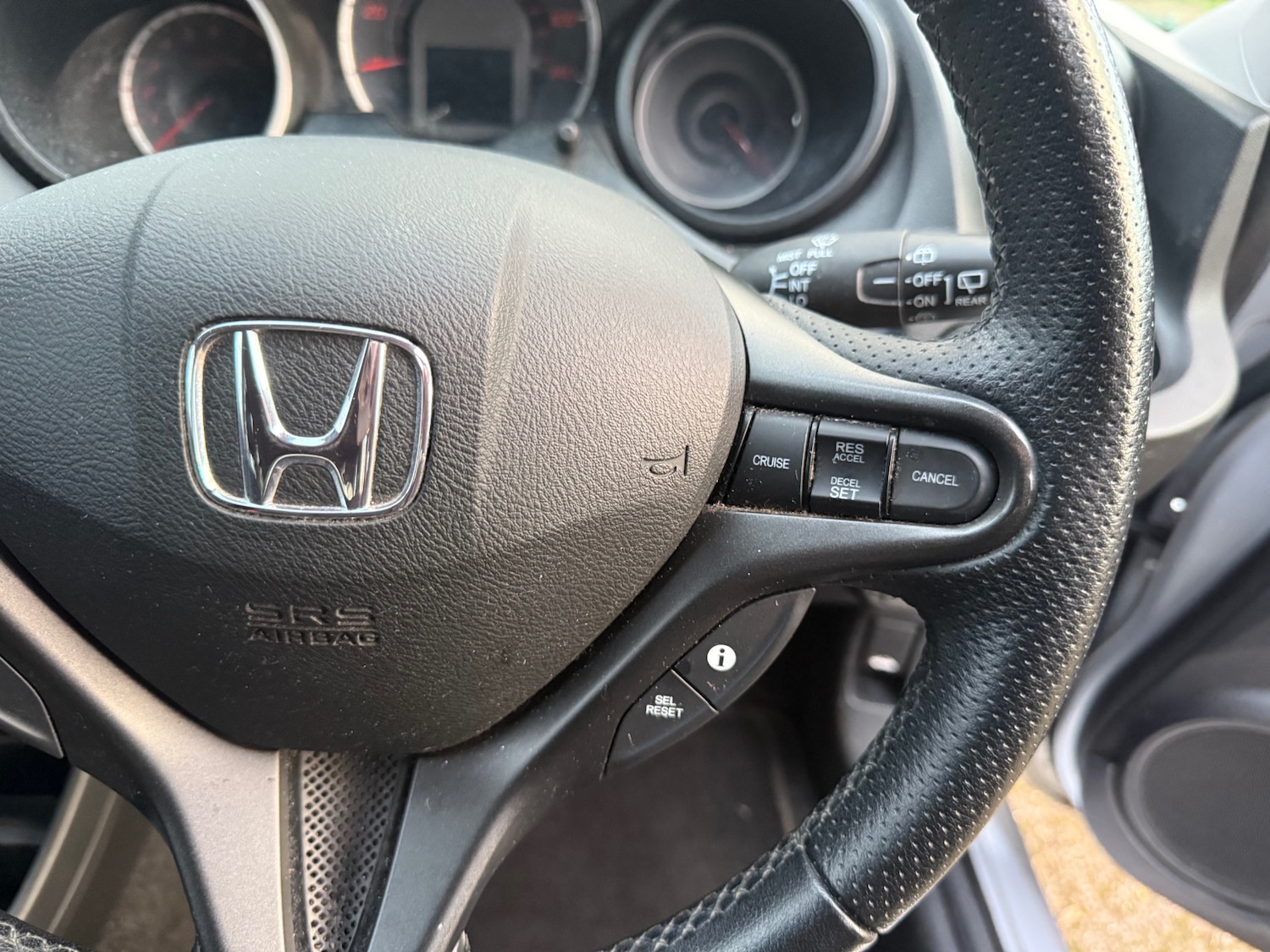 Used Honda Jazz 2014 for sale - 77300701: Photo 16