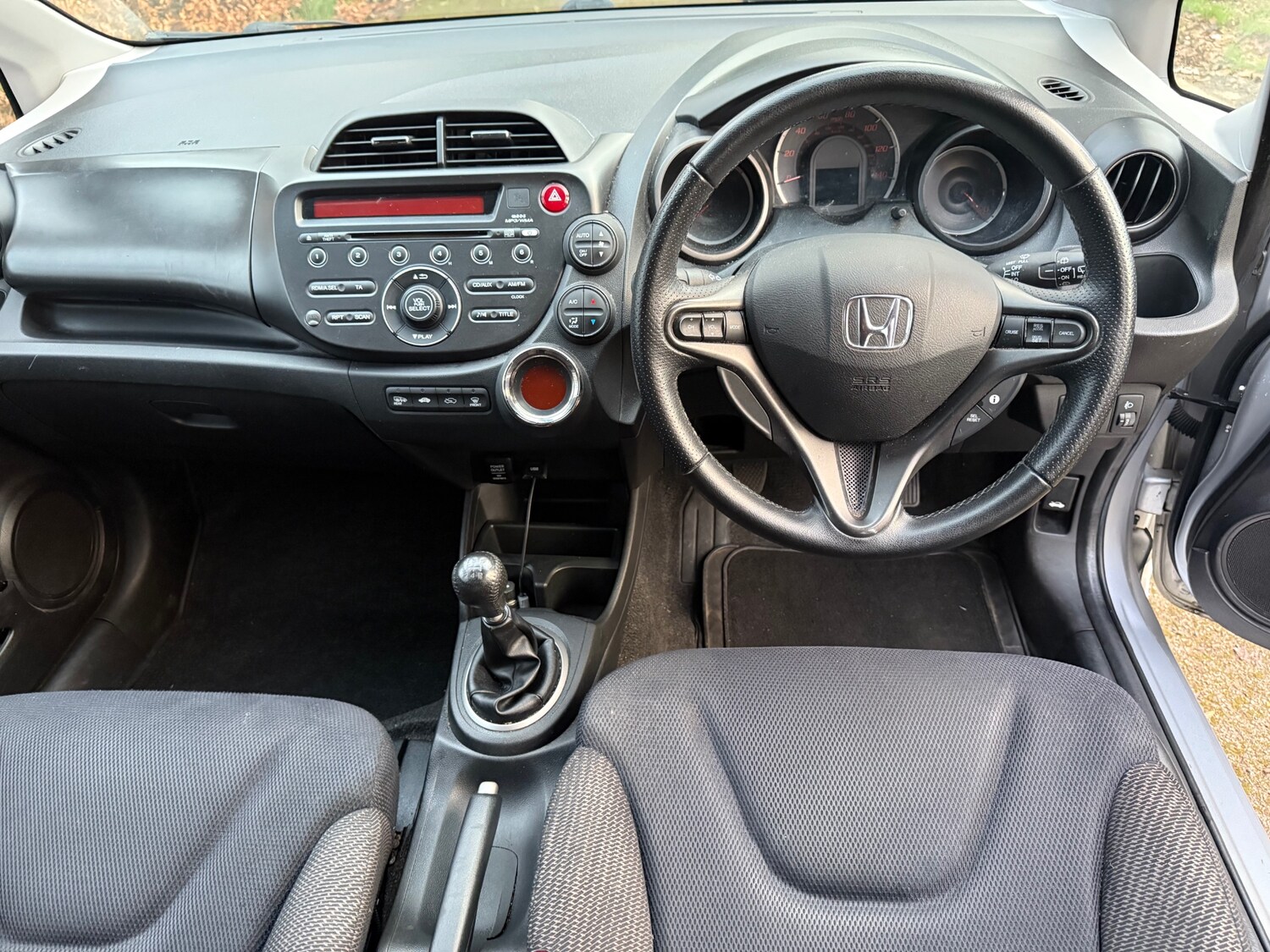 Used Honda Jazz 2014 for sale - 77300701: Photo 18