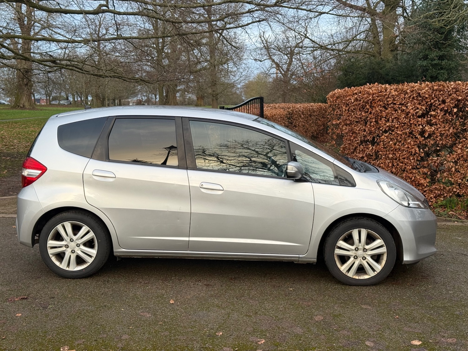 Used Honda Jazz 2014 for sale - 77300701: Photo 4