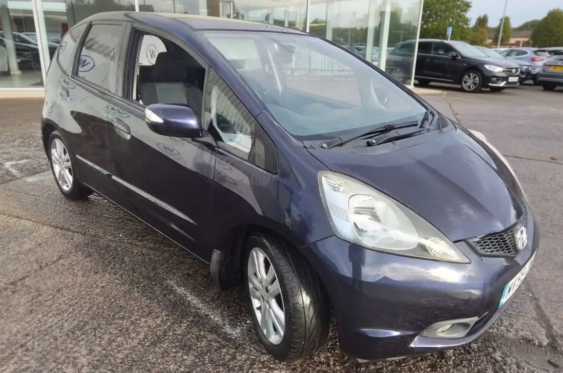 Used Honda Jazz 2009 for sale - 76794721: Photo 2