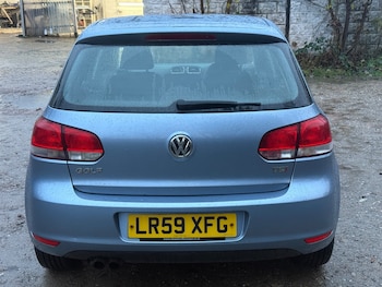 Used Volkswagen Golf 2009 for sale - 76706108: Photo