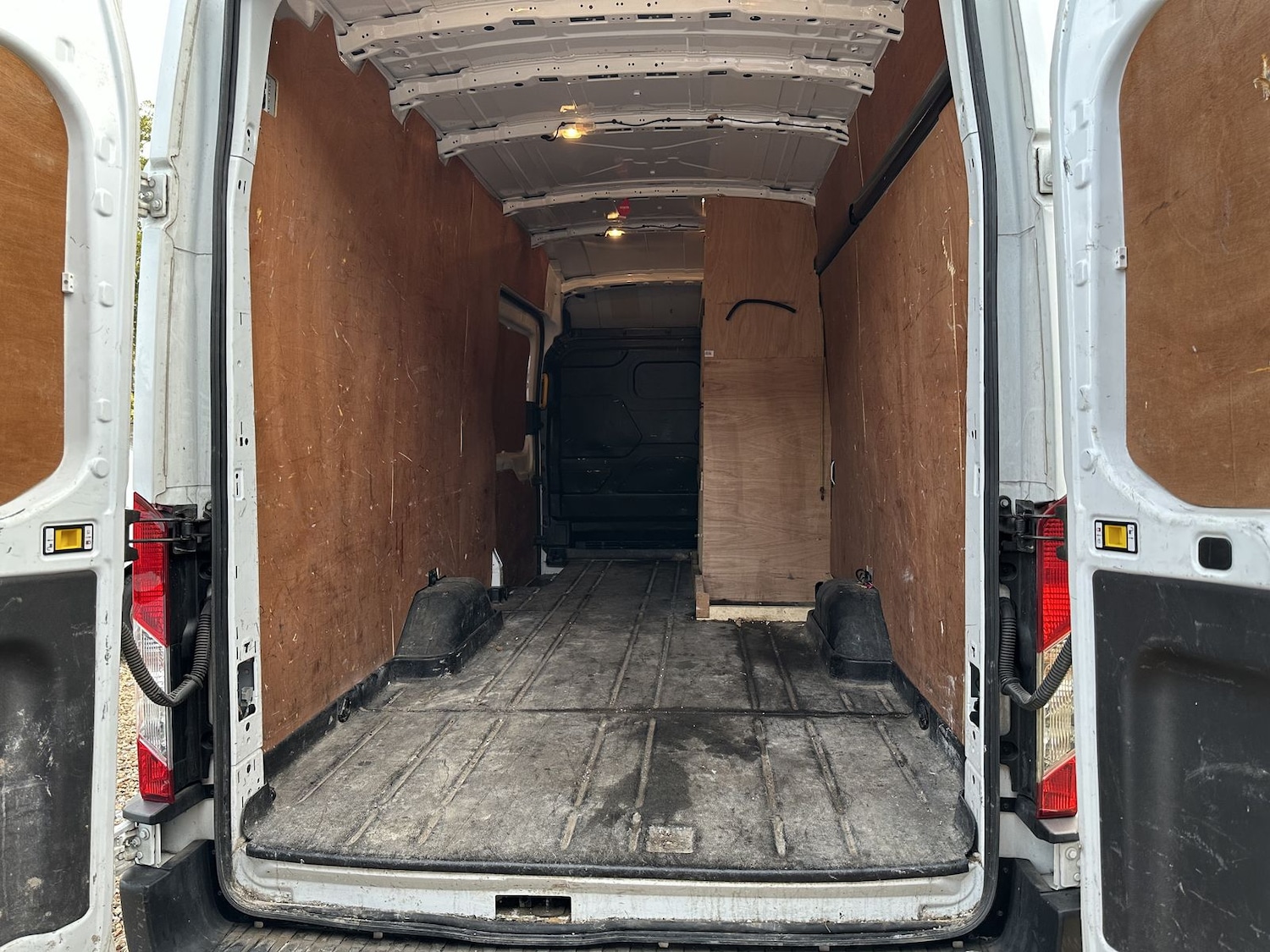 Used Ford Transit 2022 for sale - 76609439: Photo 19