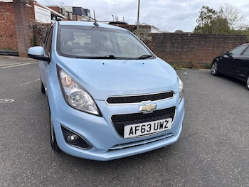 Used Chevrolet Spark 2014 for sale - 79720330: Photo