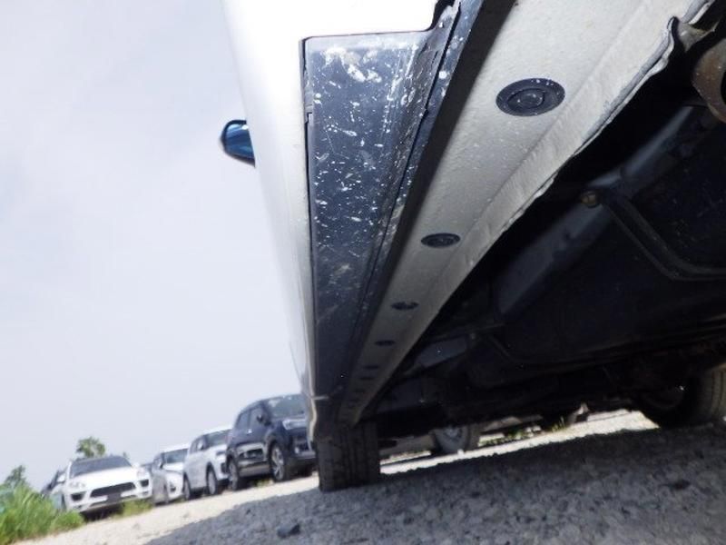 Used Toyota Alphard 2010 for sale - 76609449: Photo 20