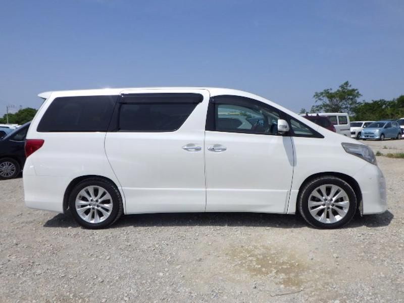 Used Toyota Alphard 2010 for sale - 76609449: Photo 5