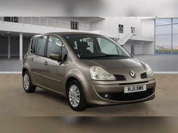 2011 - 1.6L Grand Dynamique VVT Auto MPV 5dr Petrol Automatic Euro 5 (110 bhp)
