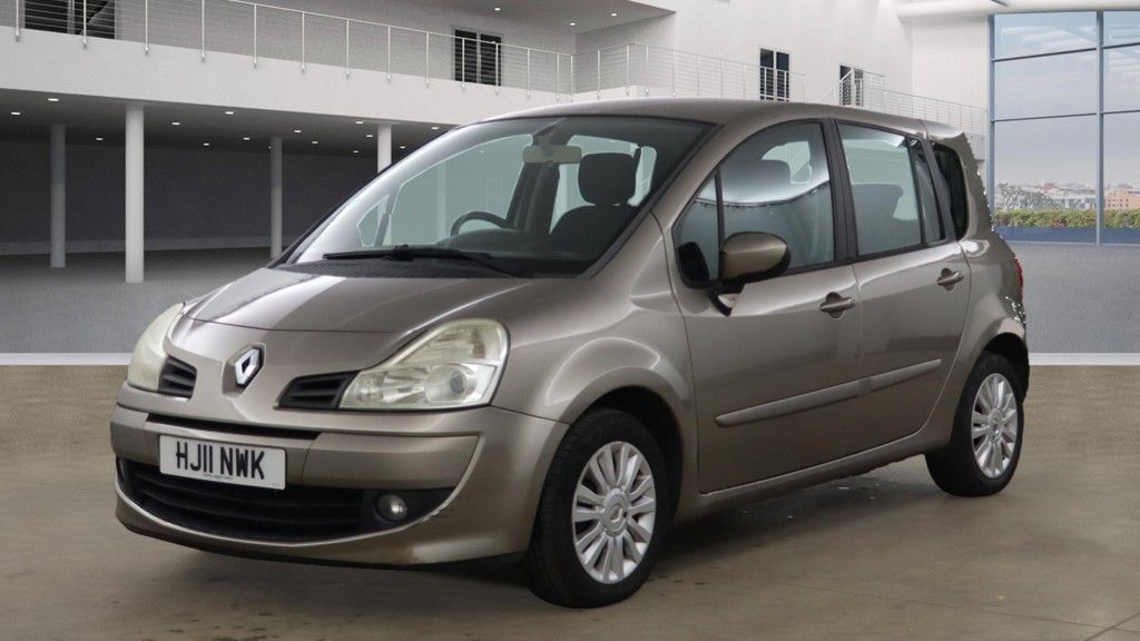 Used Renault Grand Modus 2011 for sale - 76609421: Photo 2