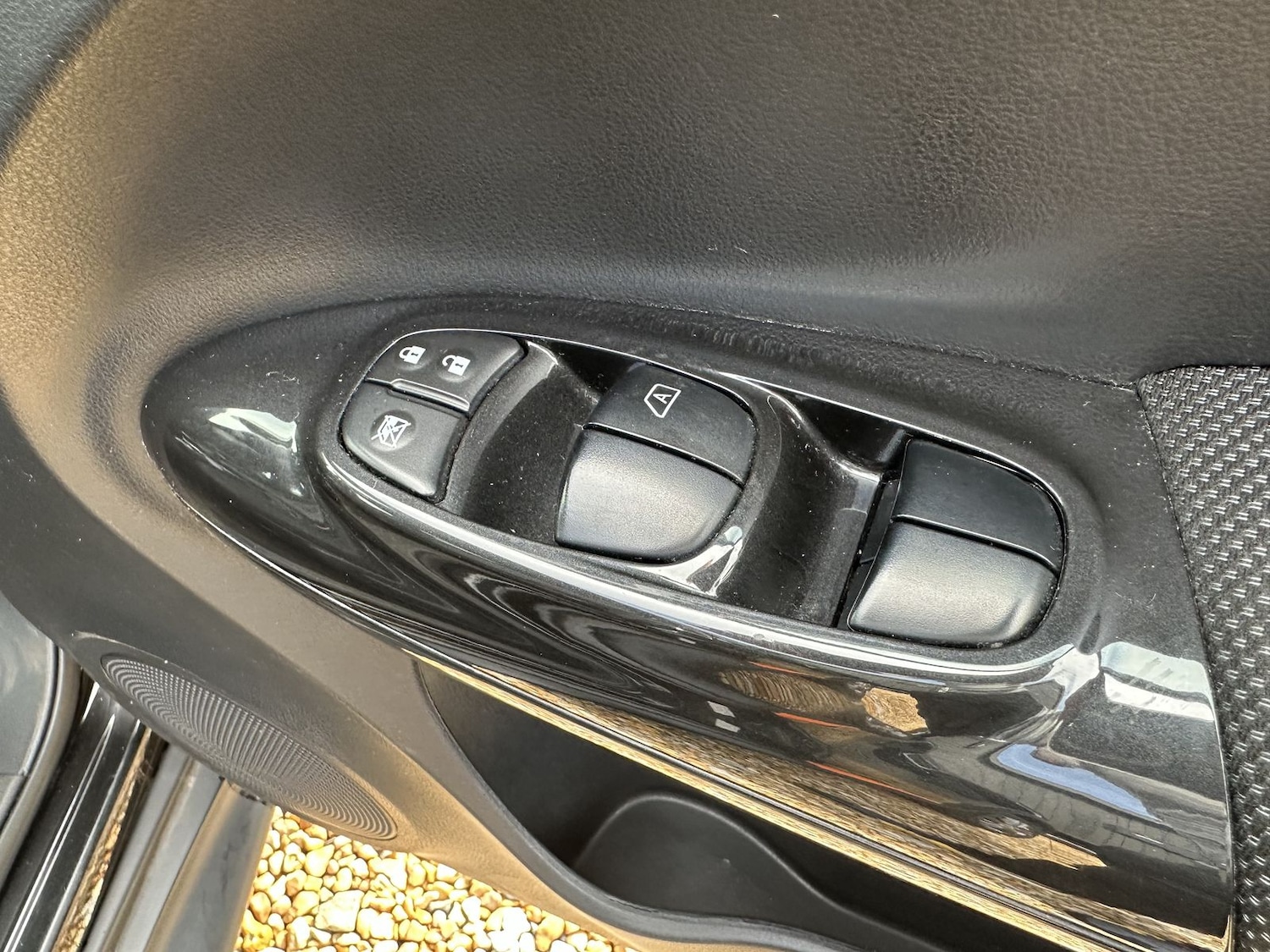 Used Nissan Juke 2015 for sale - 77698337: Photo 12