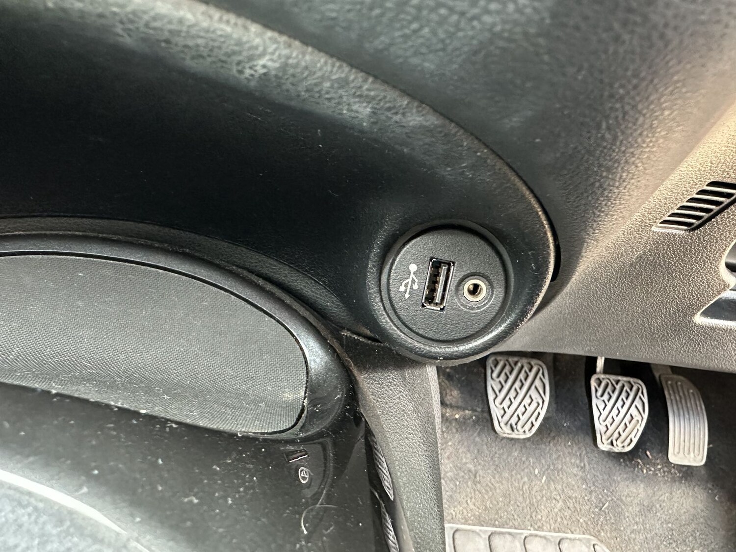 Used Nissan Juke 2015 for sale - 77698337: Photo 22