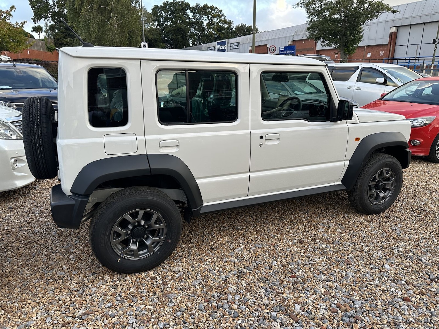 Used Suzuki Jimny 2025 for sale - 76609438: Photo 10