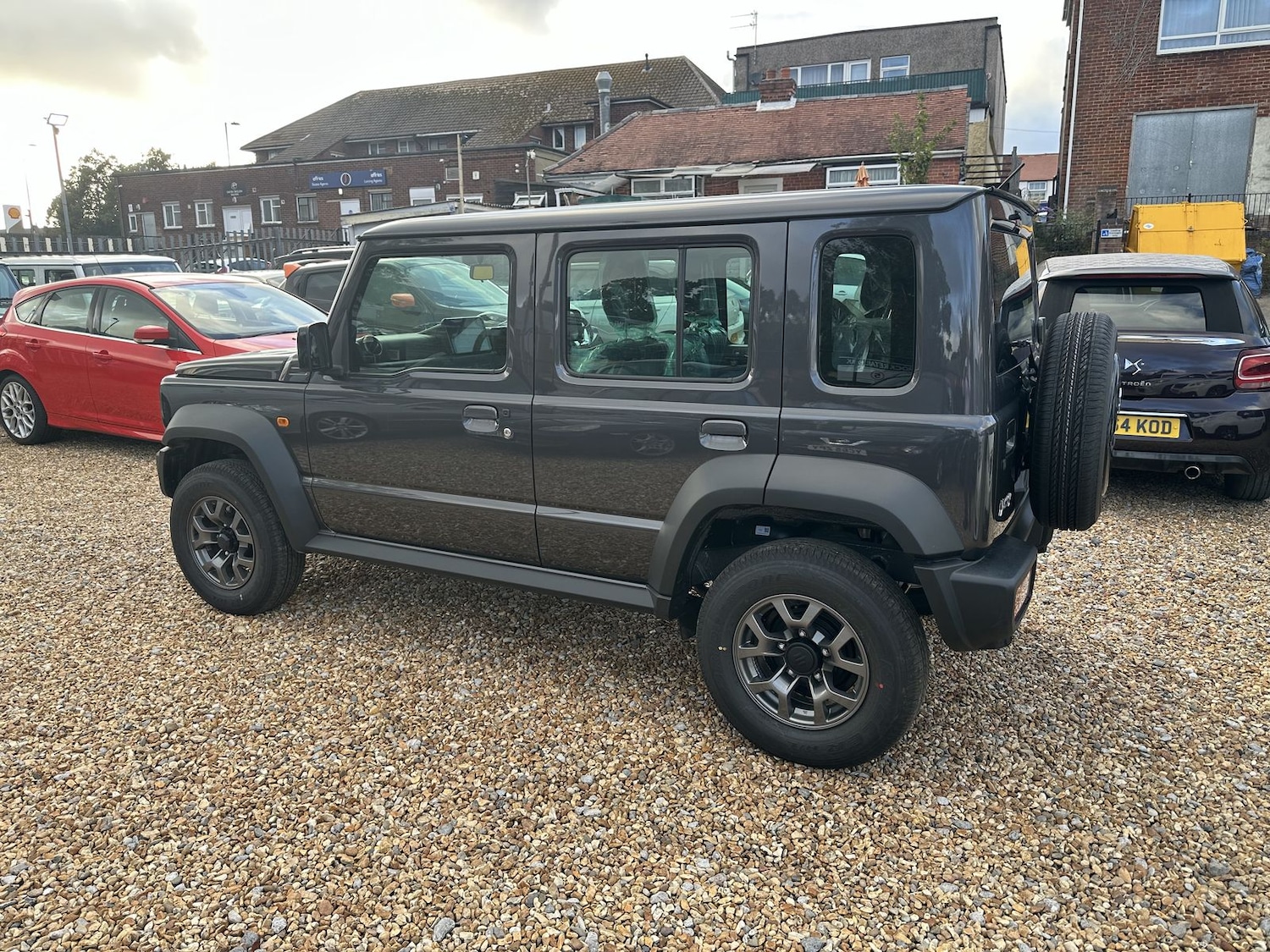 Used Suzuki Jimny 2025 for sale - 76609440: Photo 6