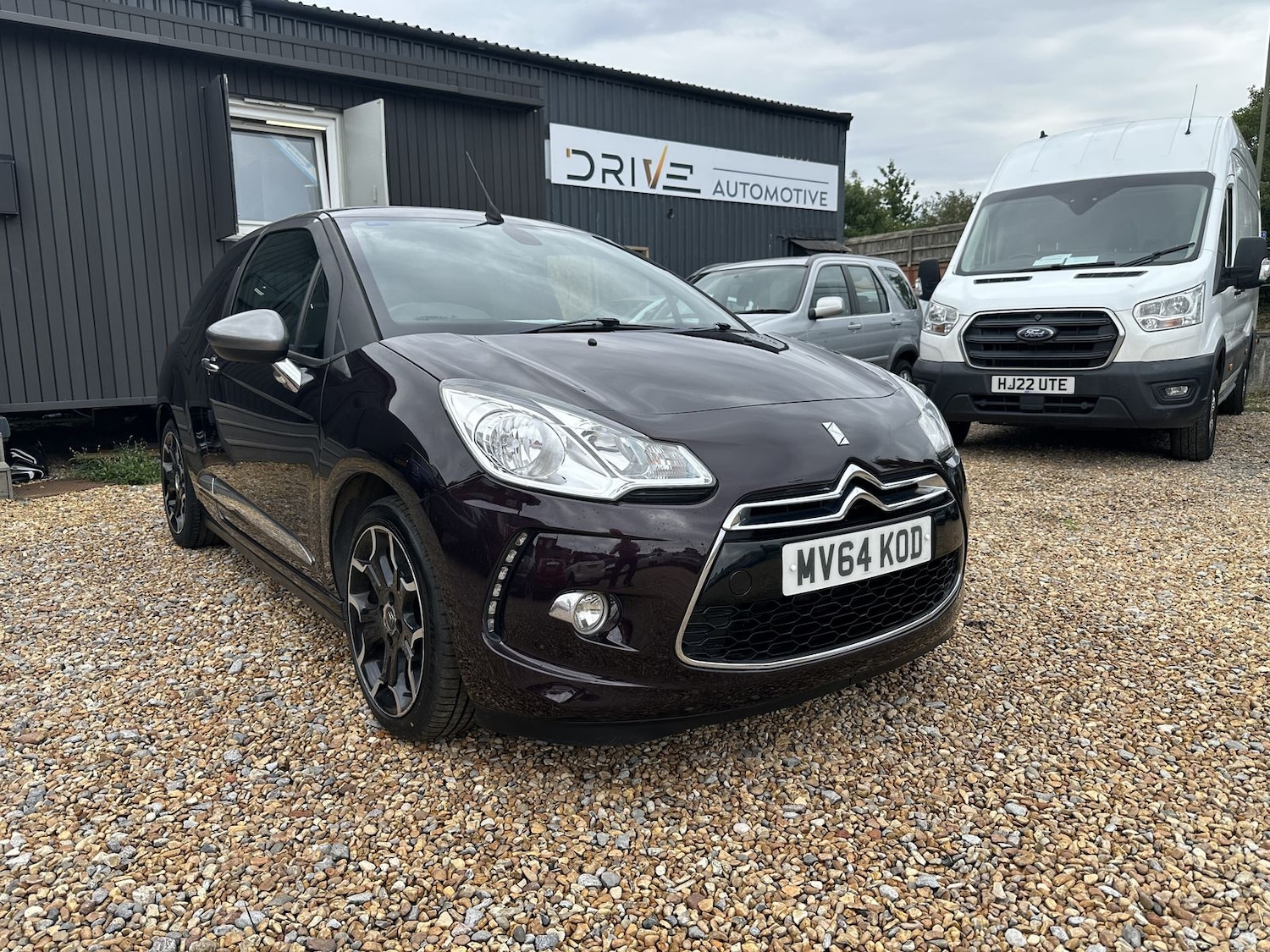 Used Citroen DS3 2014 for sale - 76609448: Photo 1