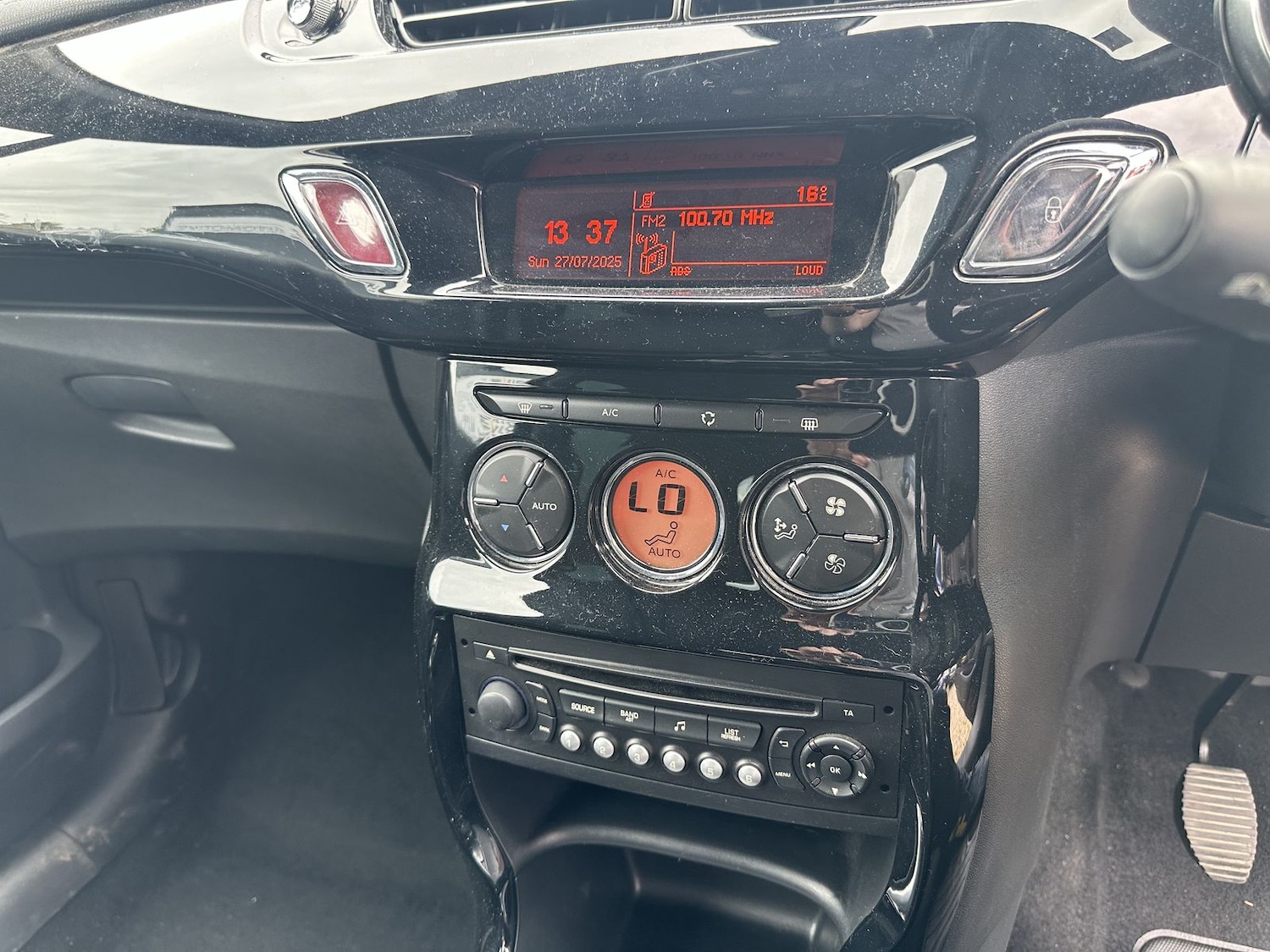 Used Citroen DS3 2014 for sale - 76609448: Photo 15