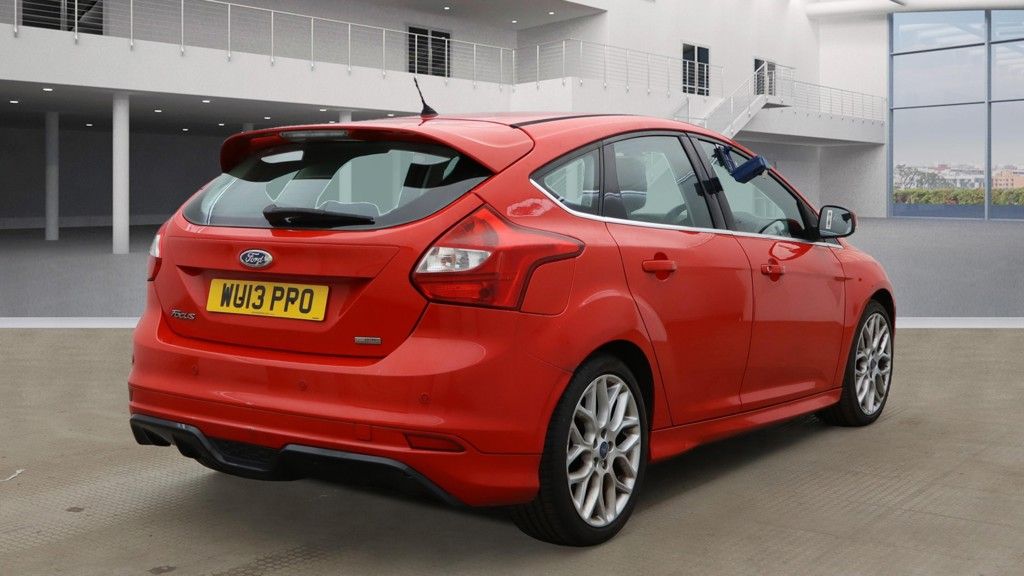 Used Ford Focus 2013 for sale - 76609444: Photo 4