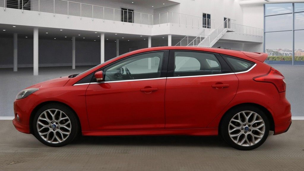 Used Ford Focus 2013 for sale - 76609444: Photo 6