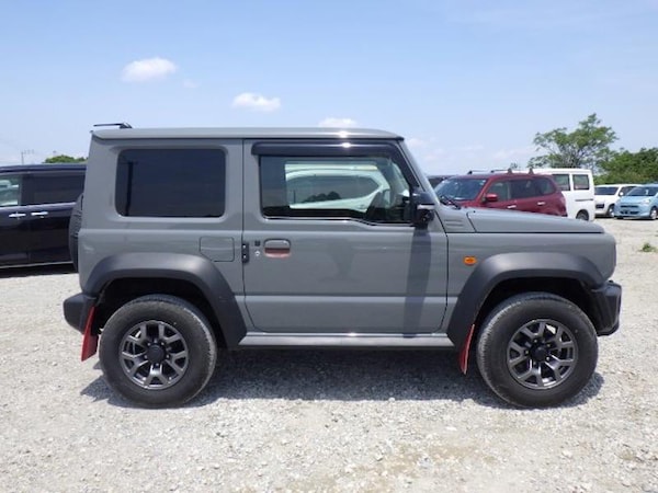 Used Suzuki Jimny 2023 for sale - 75740614: Photo 2