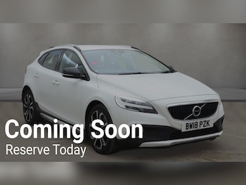 Used Volvo V40 2018 for sale - 78307816: Photo