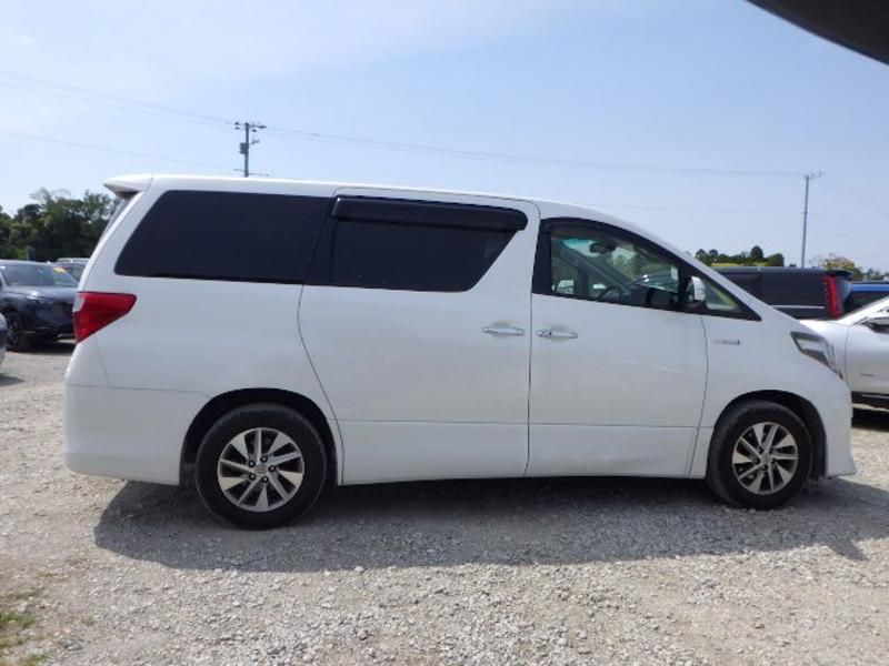 Used Toyota Alphard 2012 for sale - 76609447: Photo 32