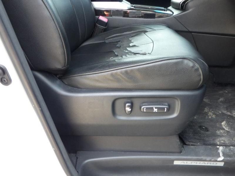 Used Toyota Alphard 2012 for sale - 76609447: Photo 34